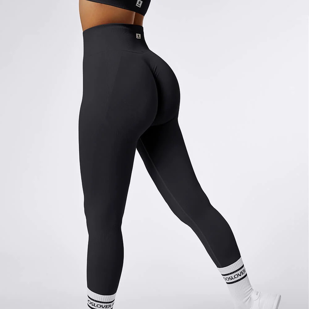 Black butt lifting leggings. Beautiful blackest black for that extra coverage.